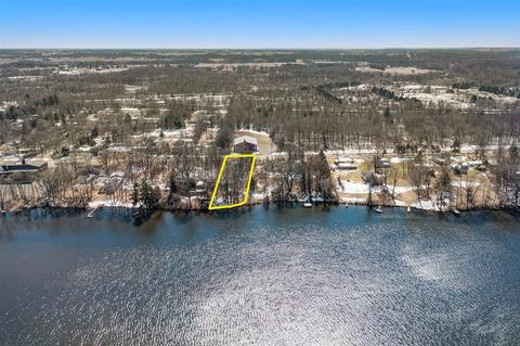 17740 South Riv, Three Rivers, MI 49093 photo 2