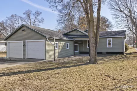 532 W W Pne, Carson City, MI 48811