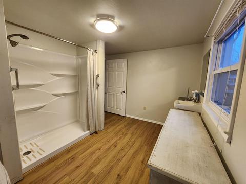 1044 Winifred St, Jackson, MI 49202 photo 4