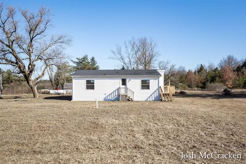 13040 60th, Remus, MI 49340 photo 2