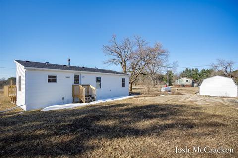 13040 60th, Remus, MI 49340 photo 5