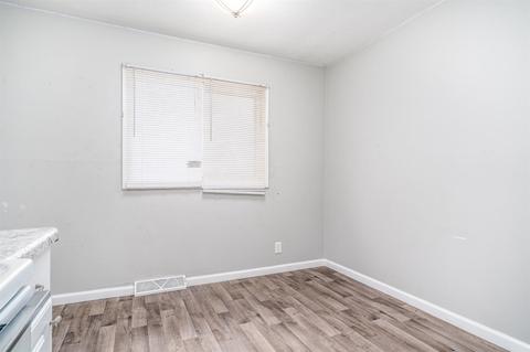 209 5th, Three Rivers, MI 49093 photo 7