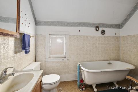 416 Lewis, Belding, MI 48809 photo 15