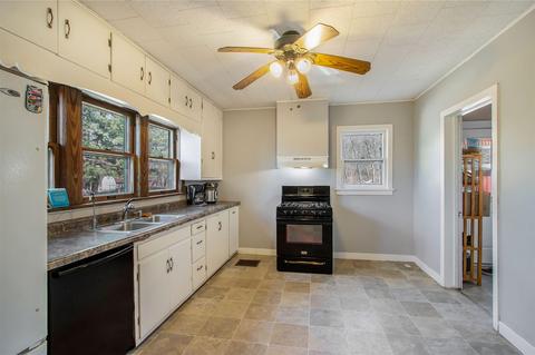 1214 Eighth, Three Rivers, MI 49093 photo 10