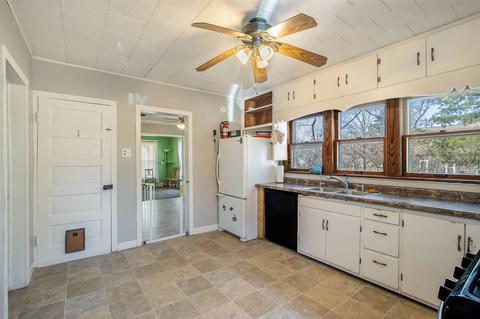1214 Eighth, Three Rivers, MI 49093 photo 11