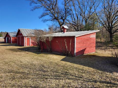 1440 E 8th, White Cloud, MI 49349 photo 11