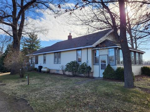 1440 E 8th, White Cloud, MI 49349 photo 1