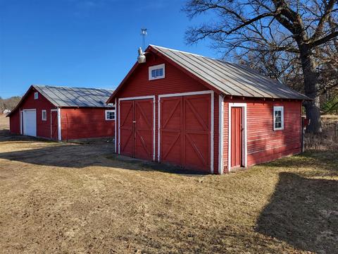 1440 E 8th, White Cloud, MI 49349 photo 10