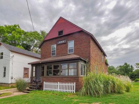 909 Walter St, Kalamazoo, MI 49001