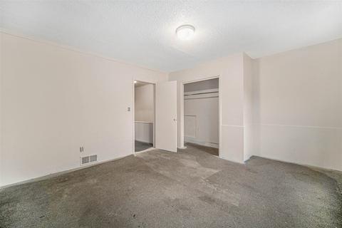 658 Cooper St, Jackson, MI 49201 photo 3