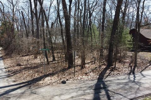 4097 Comanche Trl, New Buffalo, MI 49117