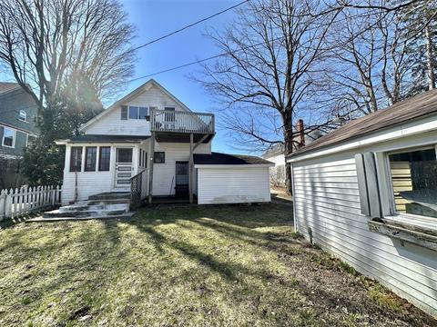 57 E Division, Sparta, MI 49345 photo 13