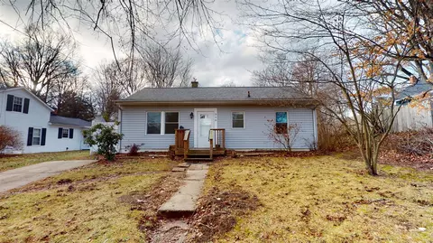 339 N Marshall, Marshall, MI 49068 photo 2