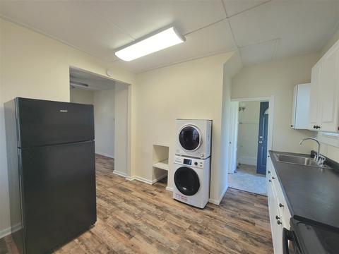 434 Dewey, Jackson, MI 49202 photo 5