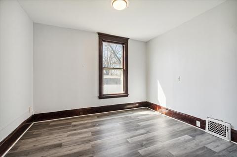 1216 Maple Ave, Jackson, MI 49203 photo 14