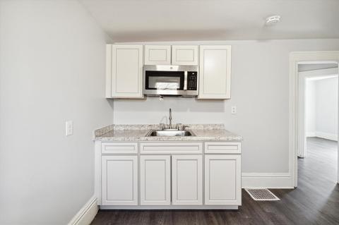 1216 Maple Ave, Jackson, MI 49203 photo 37
