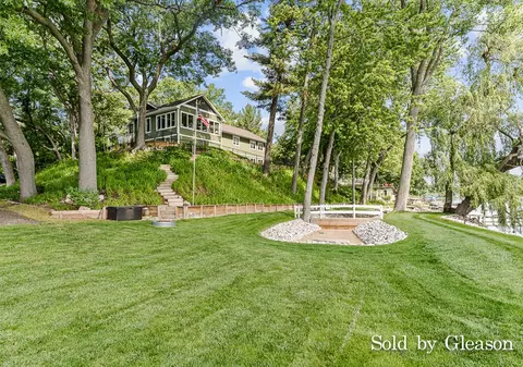 15027 Mercury, Grand Haven, MI 49417