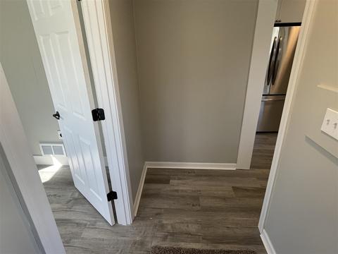 259 Douglas, Jackson, MI 49203 photo 37