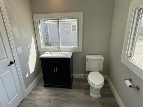 259 Douglas, Jackson, MI 49203 photo 12