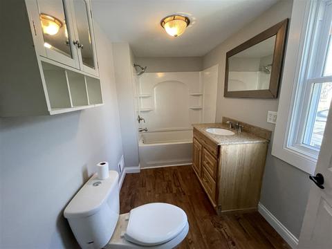 259 Douglas, Jackson, MI 49203 photo 17