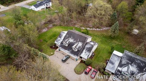 8824 Lake Michigan Dr, Allendale, MI 49401