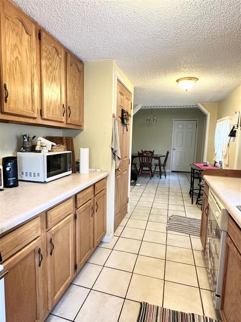 309 Middle, Three Rivers, MI 49093 photo 5