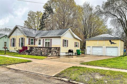 309 Middle, Three Rivers, MI 49093 photo 1
