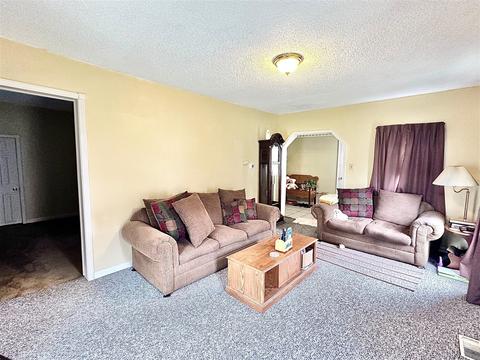309 Middle, Three Rivers, MI 49093 photo 7