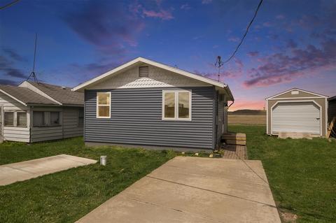 16422 Oak, Decatur, MI 49045