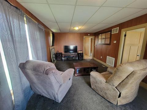 415 N Douglas, Bronson, MI 49028 photo 10