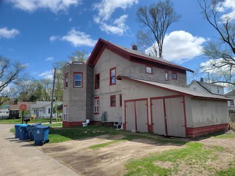 415 N Douglas, Bronson, MI 49028 photo 3