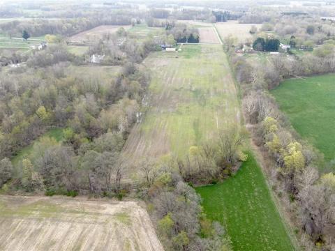 13434 Cleveland, Buchanan, MI 49107