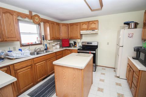 54285 Flatbush, Marcellus, MI 49067 photo 12