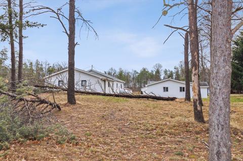 10201 Suzanne, Harrison, MI 48625 photo 38