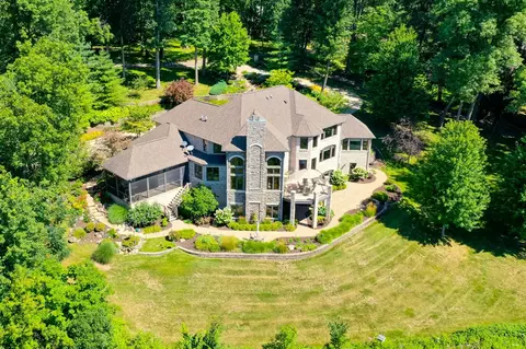 14220 Peninsula, Galesburg, MI 49053