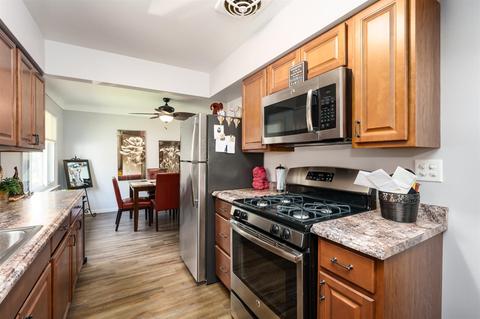 421 E Thomas St, Parchment, MI 49004 photo 28