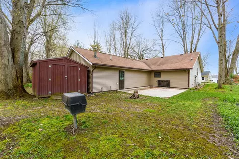 57 E Baseline, Gobles, MI 49055 photo 5