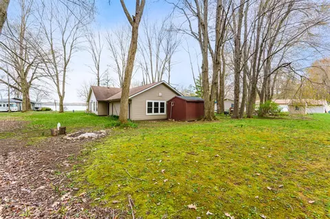 57 E Baseline, Gobles, MI 49055 photo 32