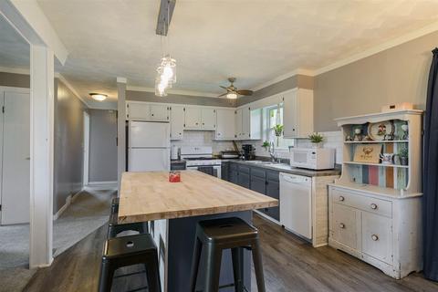 1865 Shaw, Bailey, MI 49303 photo 4