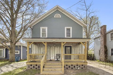 129 Grove, Allegan, MI 49010