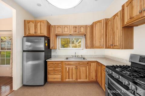 118 Vosper St, Saranac, MI 48881 photo 8
