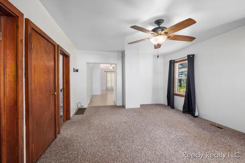 118 Vosper St, Saranac, MI 48881 photo 5