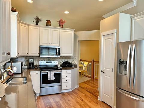 815 E Barrington, Jackson, MI 49203 photo 18