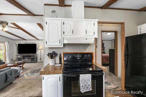 914 E 128th, Grant, MI 49327 photo 10