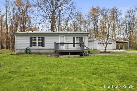 914 E 128th, Grant, MI 49327 photo 7