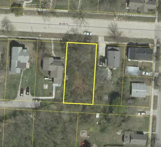7 Th, Manistee, MI 49660