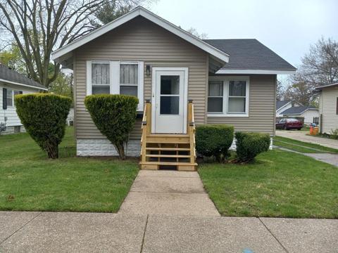 1064 Superior, Benton Harbor, MI 49022