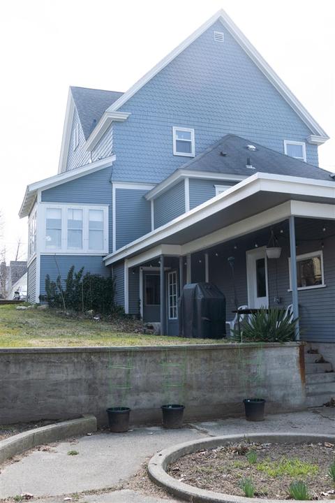 406 E Washington, Belding, MI 48809 photo 3
