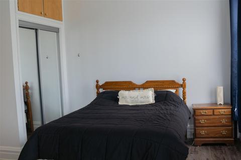406 E Washington, Belding, MI 48809 photo 10