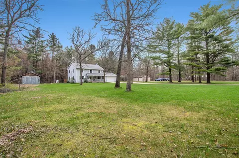 23614 Eisenhower Rd, Newaygo, MI 49337 photo 2